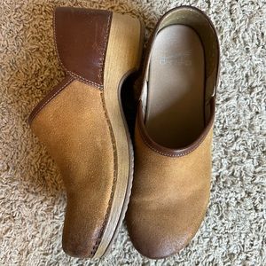 Dansko clogs sz 39